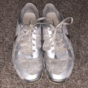 nike snakeskin shoes